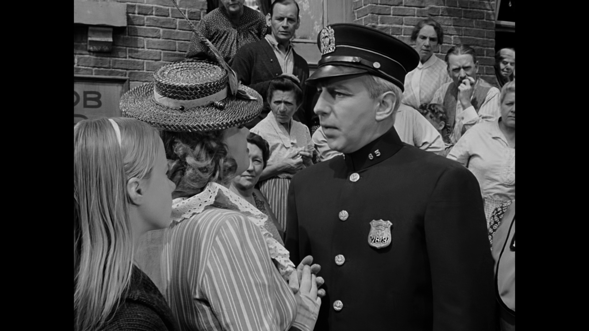 A Tree Grows In Brooklyn Blu Ray Dorothy Mcguire