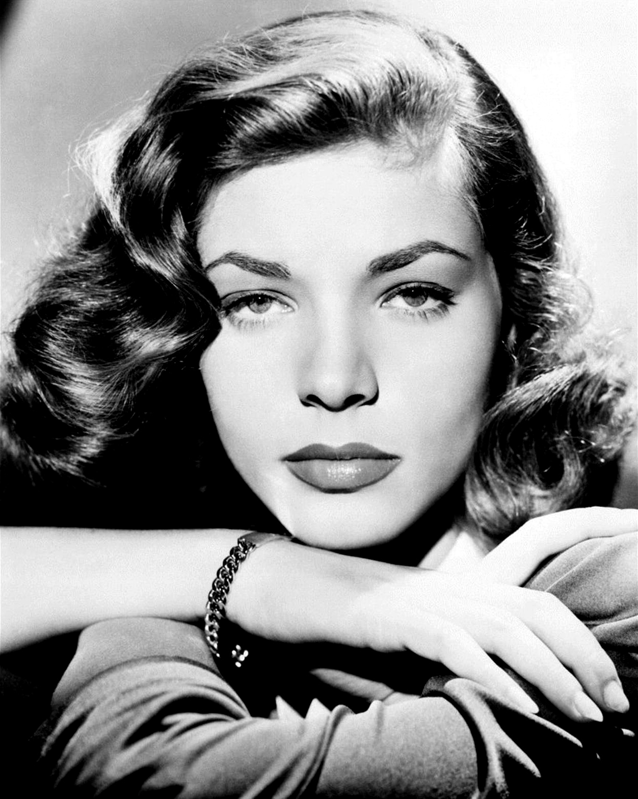 Femme Fatales, Lauren Bacall