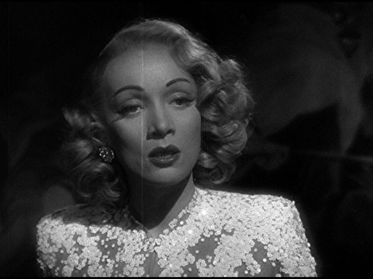 http://www.dvdbeaver.com/film2/DVDreviews26/a%20marlene%20dietrich%20boxset/A_FOREIGN_AFFAIR-8.jpg