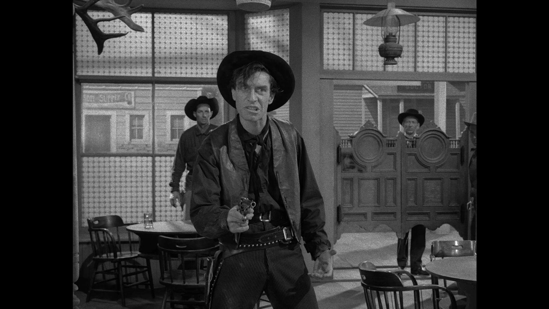 Martin Landau + Dan Duryea in M...