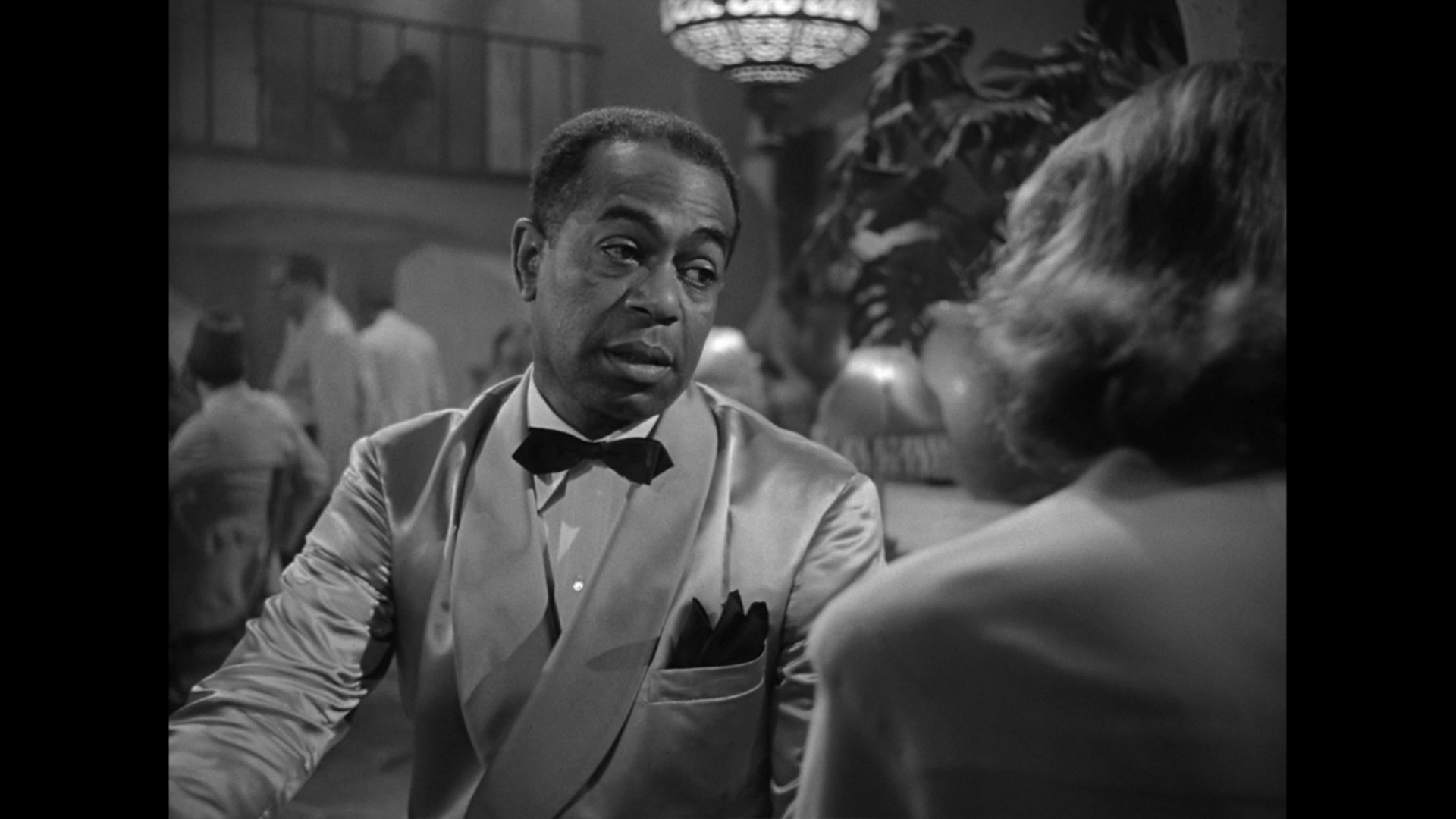 Casablanca Original Blu Ray Vs Dvds E soprattutto alle catture del particolare del viso della bergman. dvdbeaver