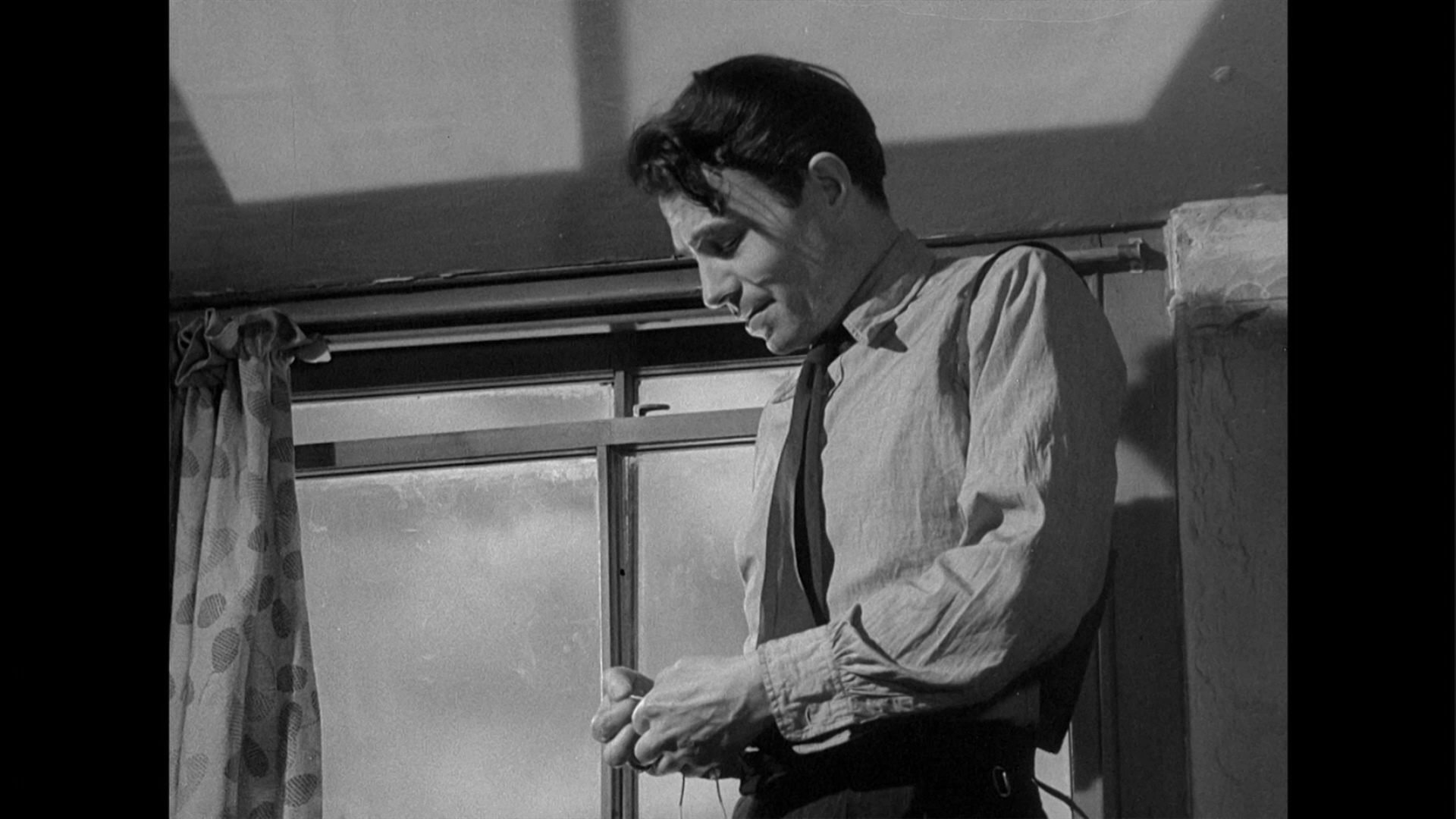 Odd Man Out Blu-ray - James Mason