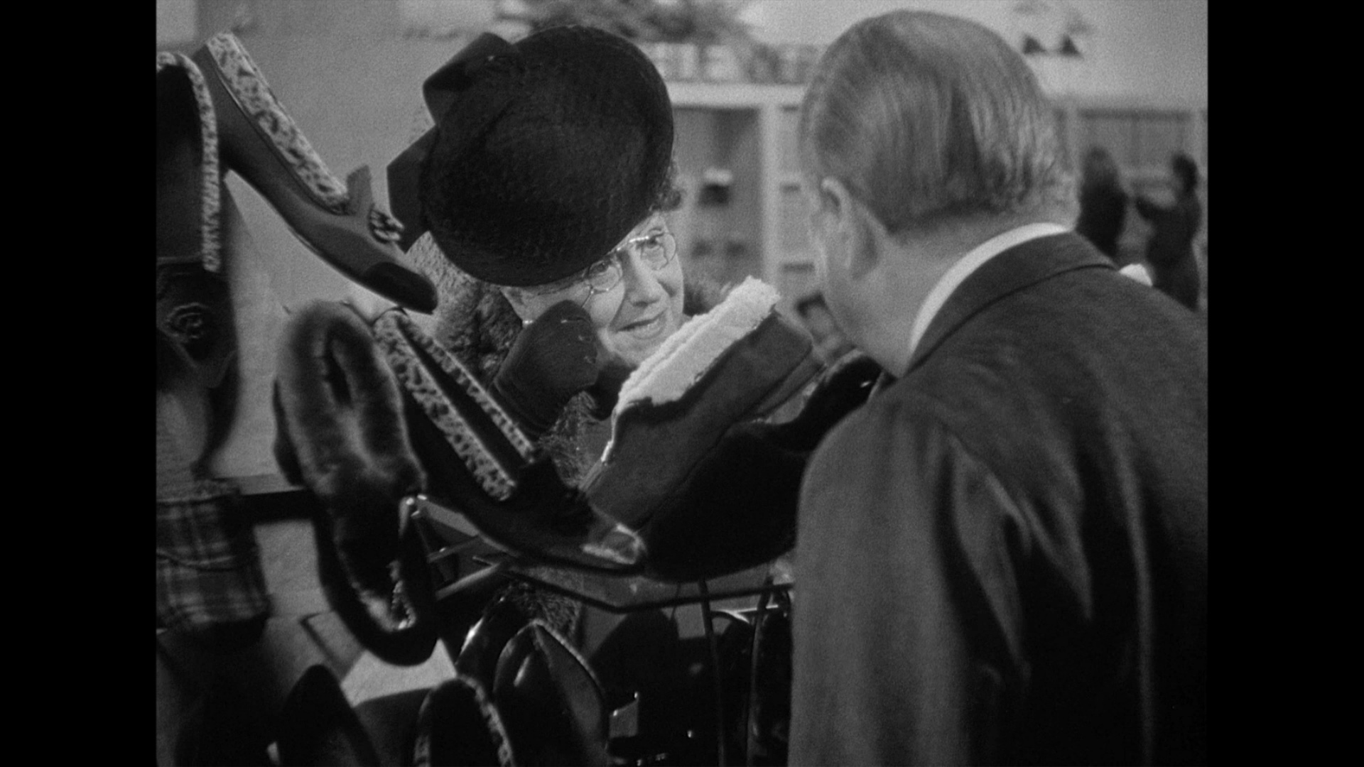 The Devil and Miss Jones Blu-ray - Jean Arthur