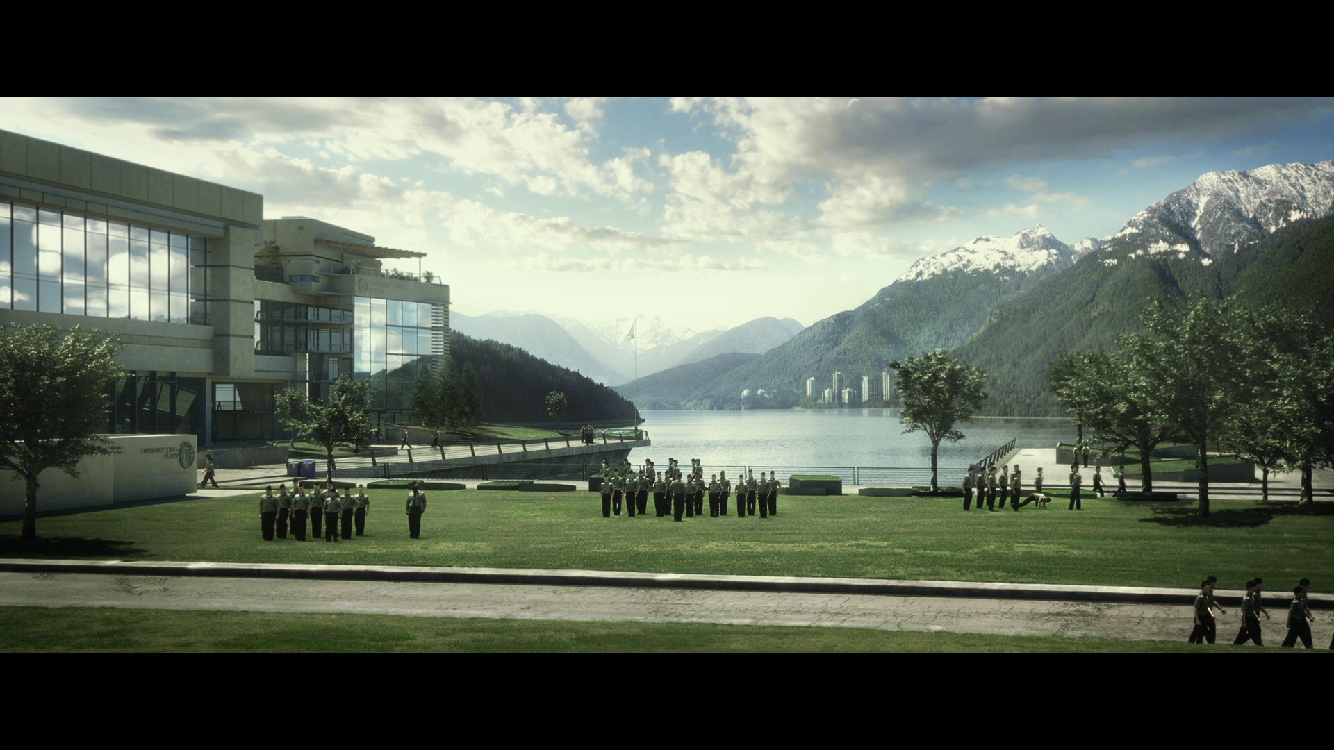 Ender's Game Blu-ray - Harrison Ford