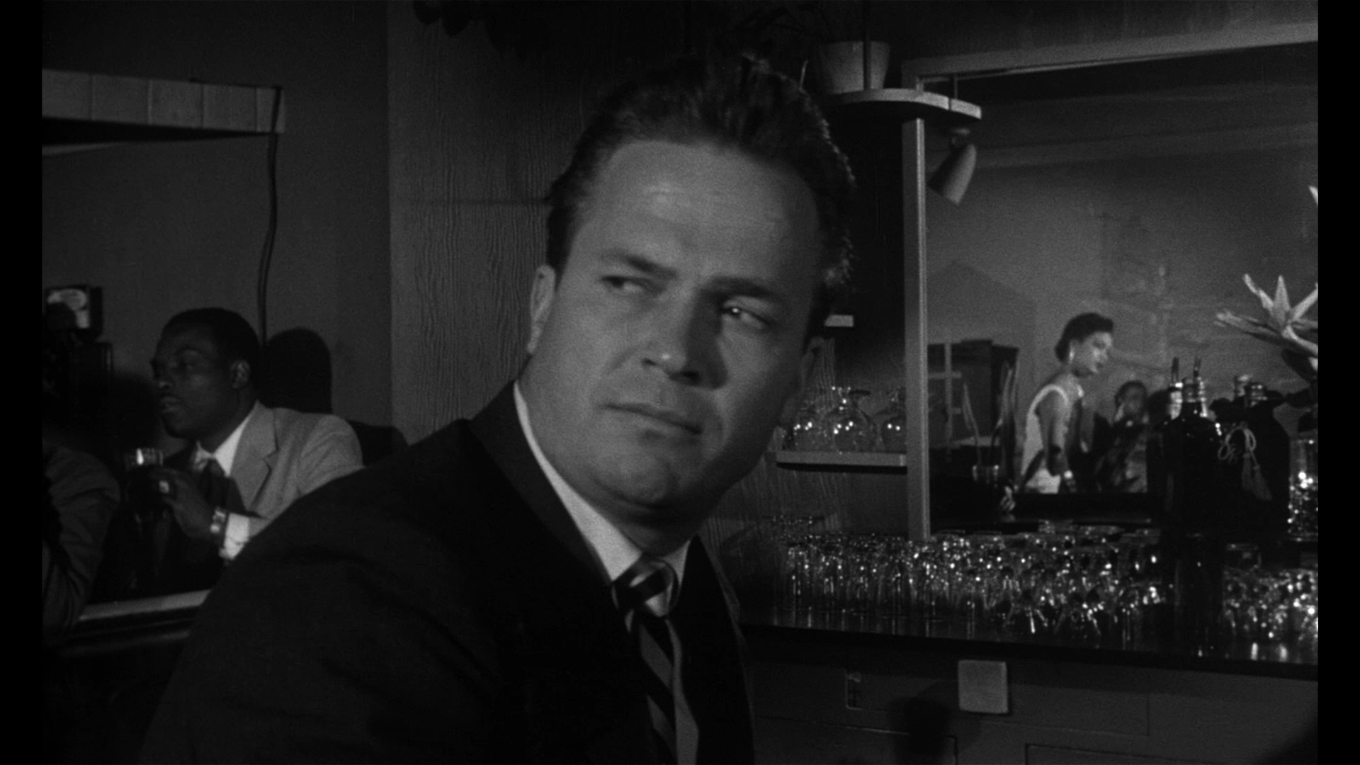 Kiss Me Deadly Blu-ray - Ralph Meeker