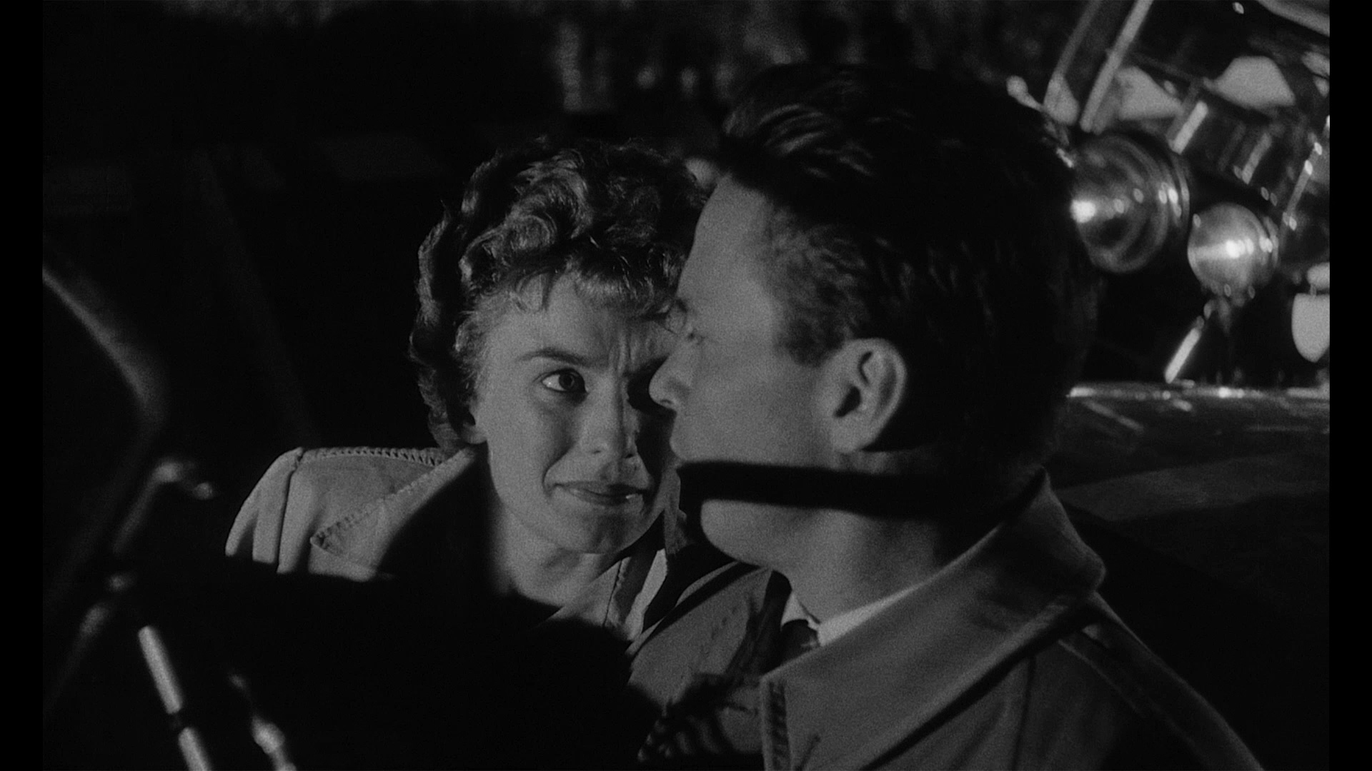 Kiss Me Deadly Blu-ray - Ralph Meeker