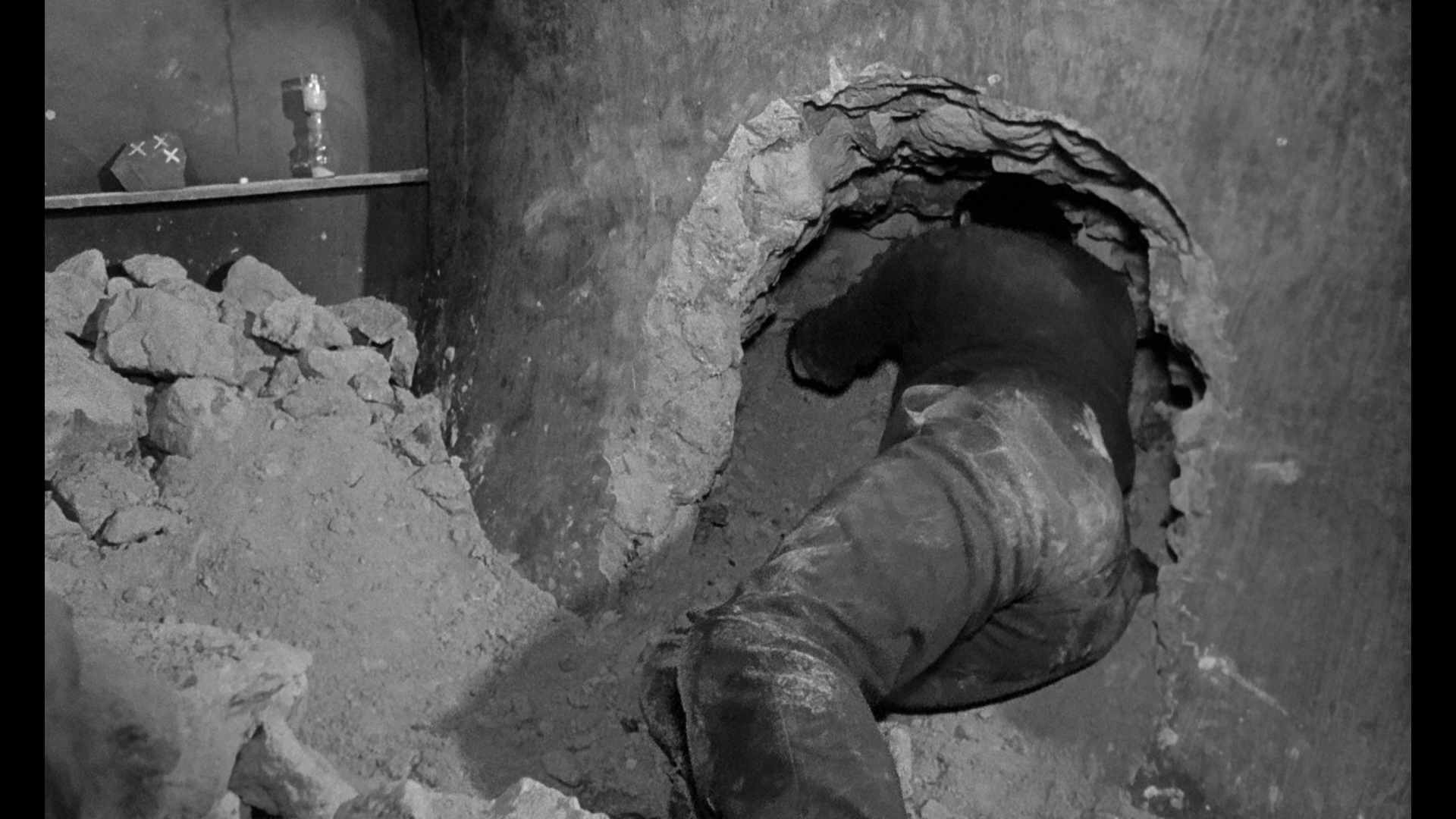 Le trou (1960)  The Criterion Collection