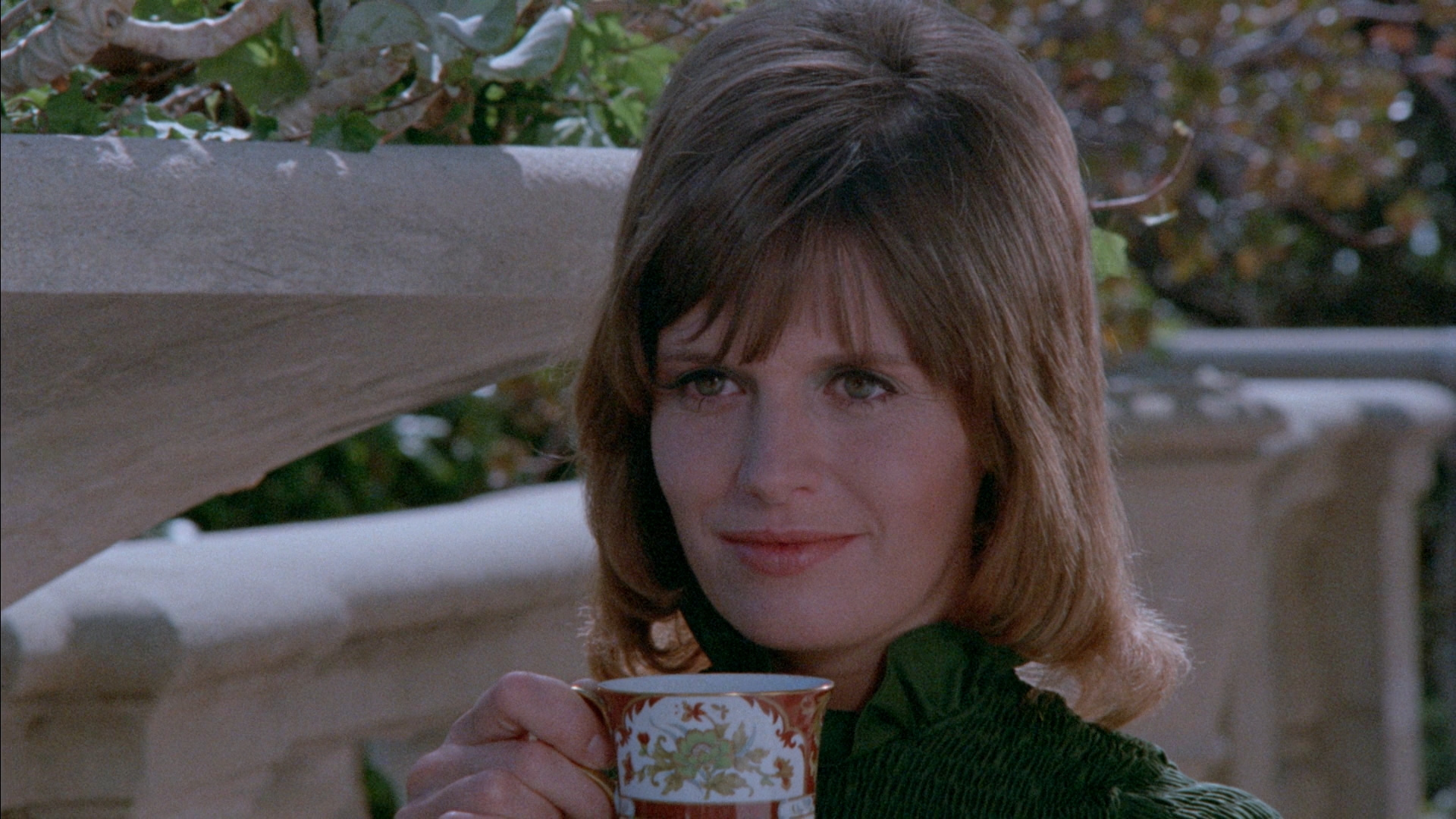 Tina Yothers born May 5, 1973 (age 45) advise Sarah Sutherland forecast
