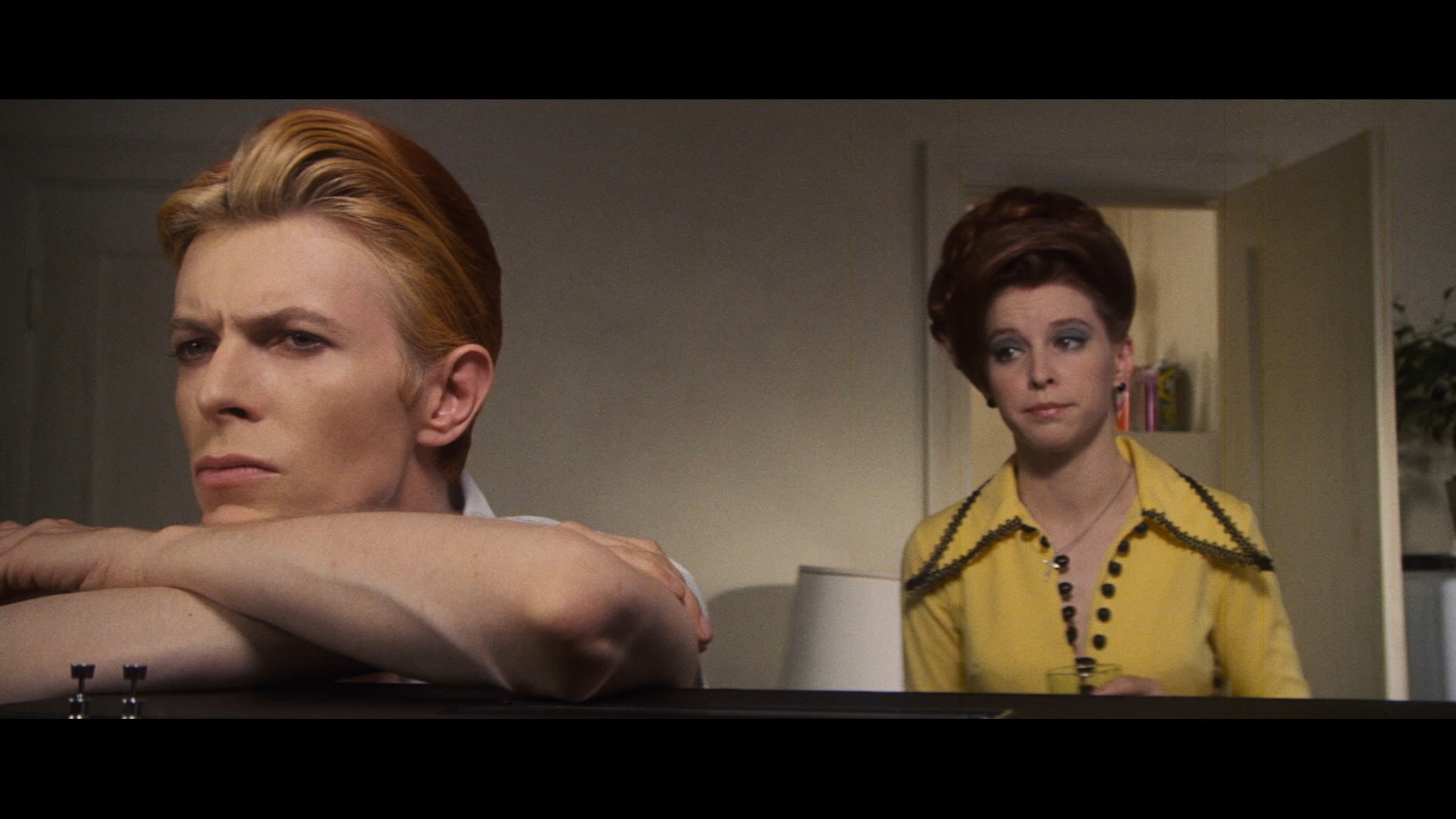 The Man Who Fell to Earth Blu-ray David Bowie - The Man Who Fell To Earth Full Movie
